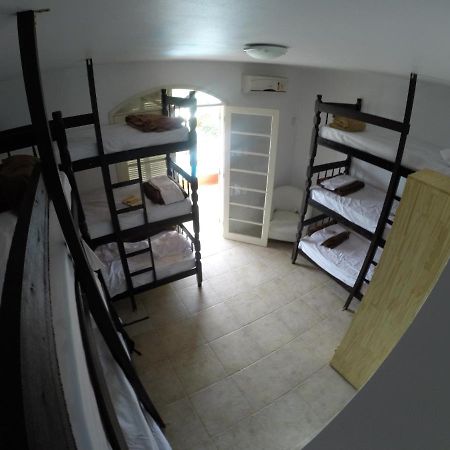 On The Road Hostel Campeche Florianópolis Kültér fotó